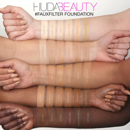 HUDA BEAUTY Easy Blur Natural Airbrush Foundation